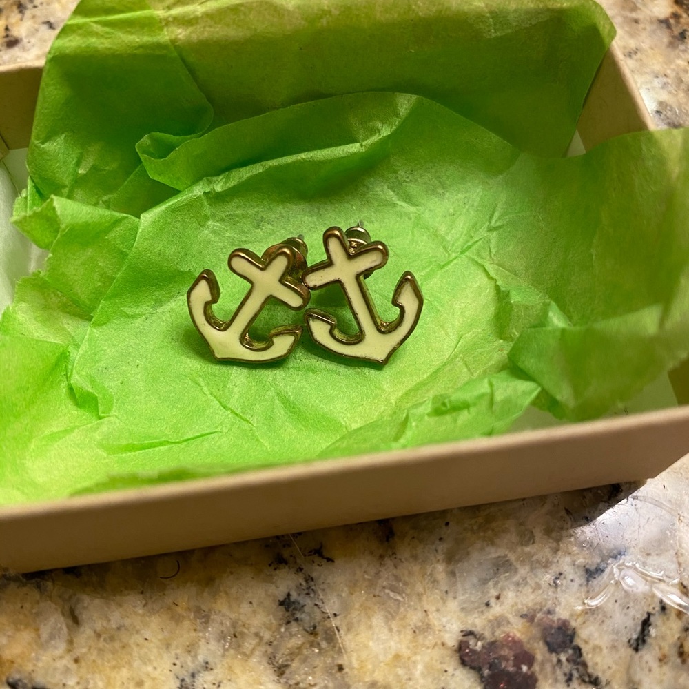 NEW anchor earrings
